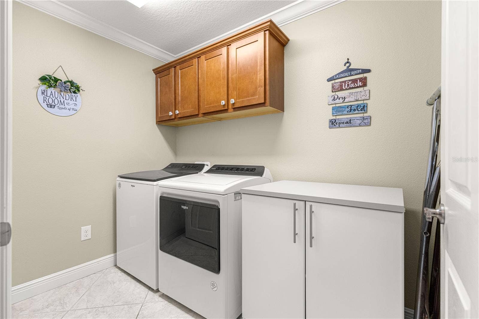 3015 DAFOE TERRACE, The Villages, FL 32163 LAUNDRY HOME