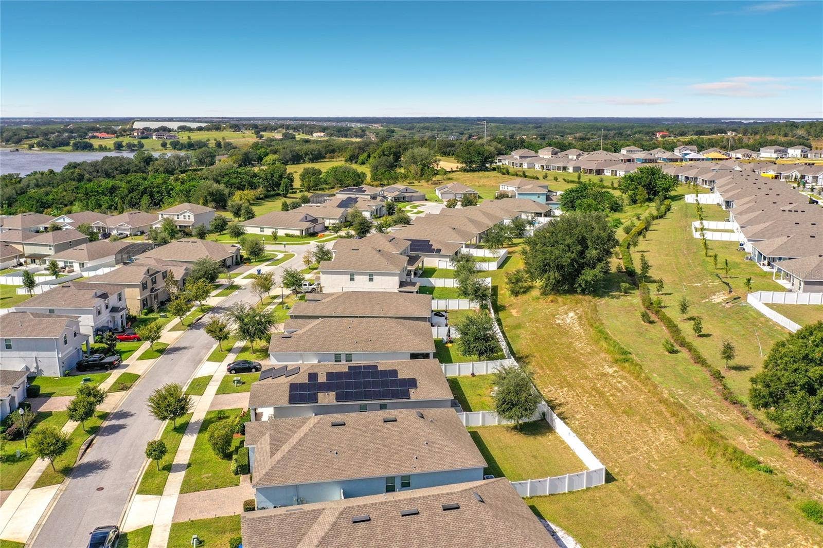 860 CARMILLION CT, Groveland, FL 34736 860 CARMILLION CT, Groveland, FL 34736