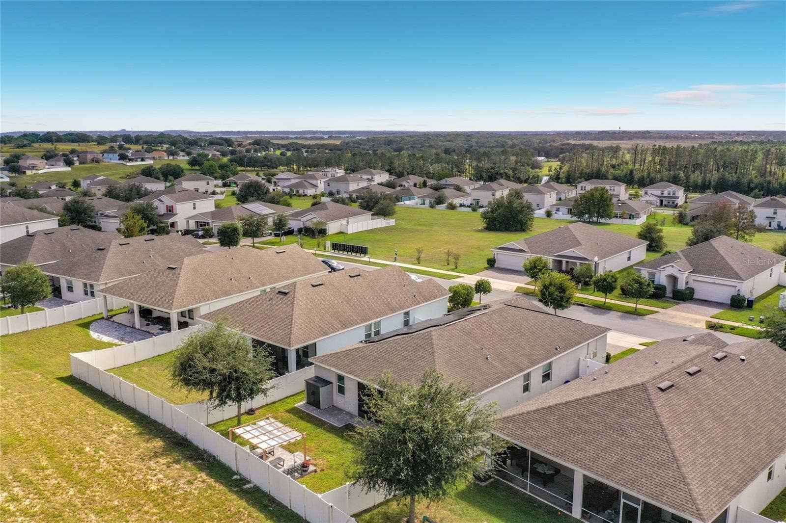860 CARMILLION CT, Groveland, FL 34736 860 CARMILLION CT, Groveland, FL 34736