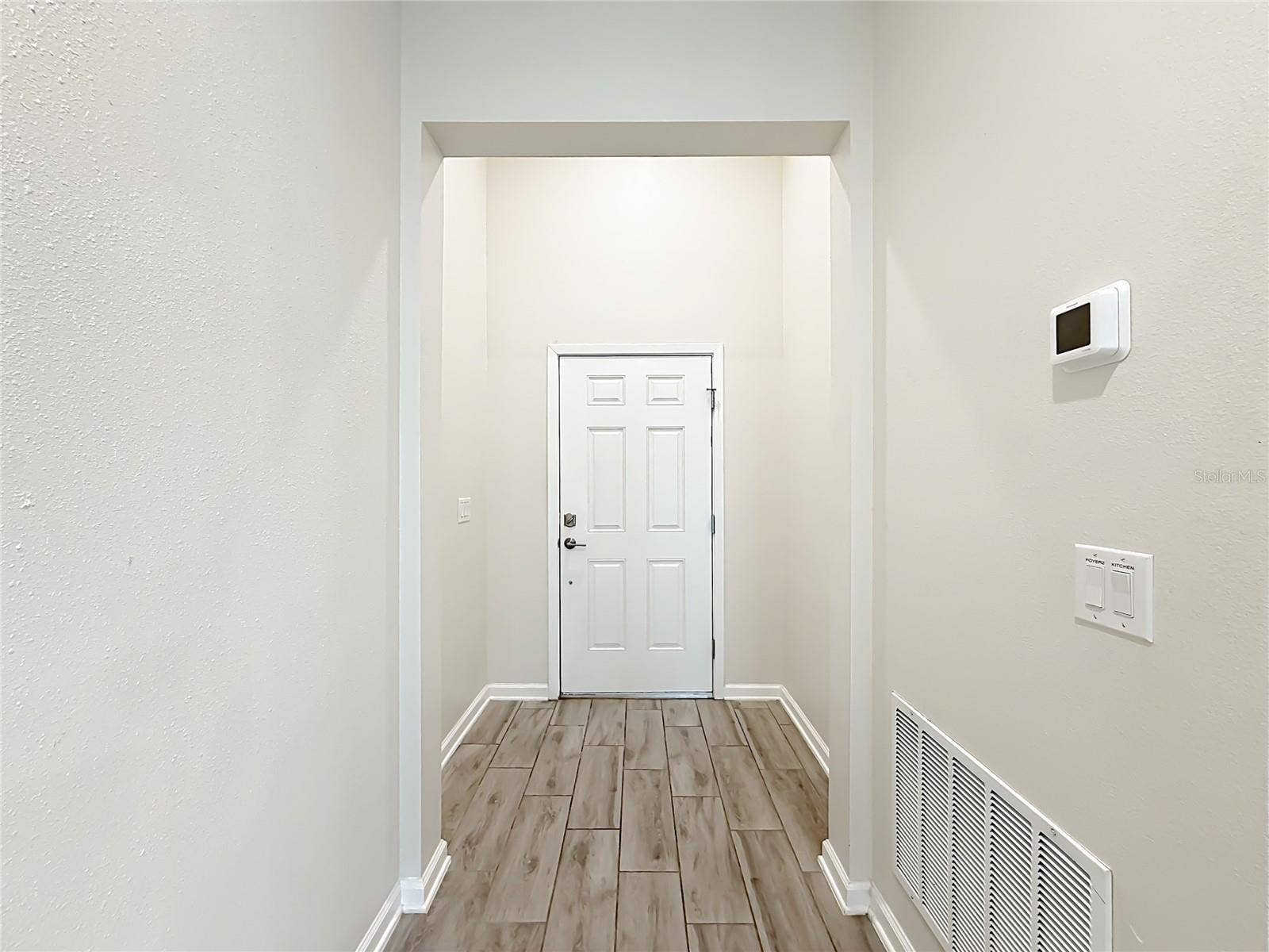 860 CARMILLION CT, Groveland, FL 34736 860 CARMILLION CT, Groveland, FL 34736