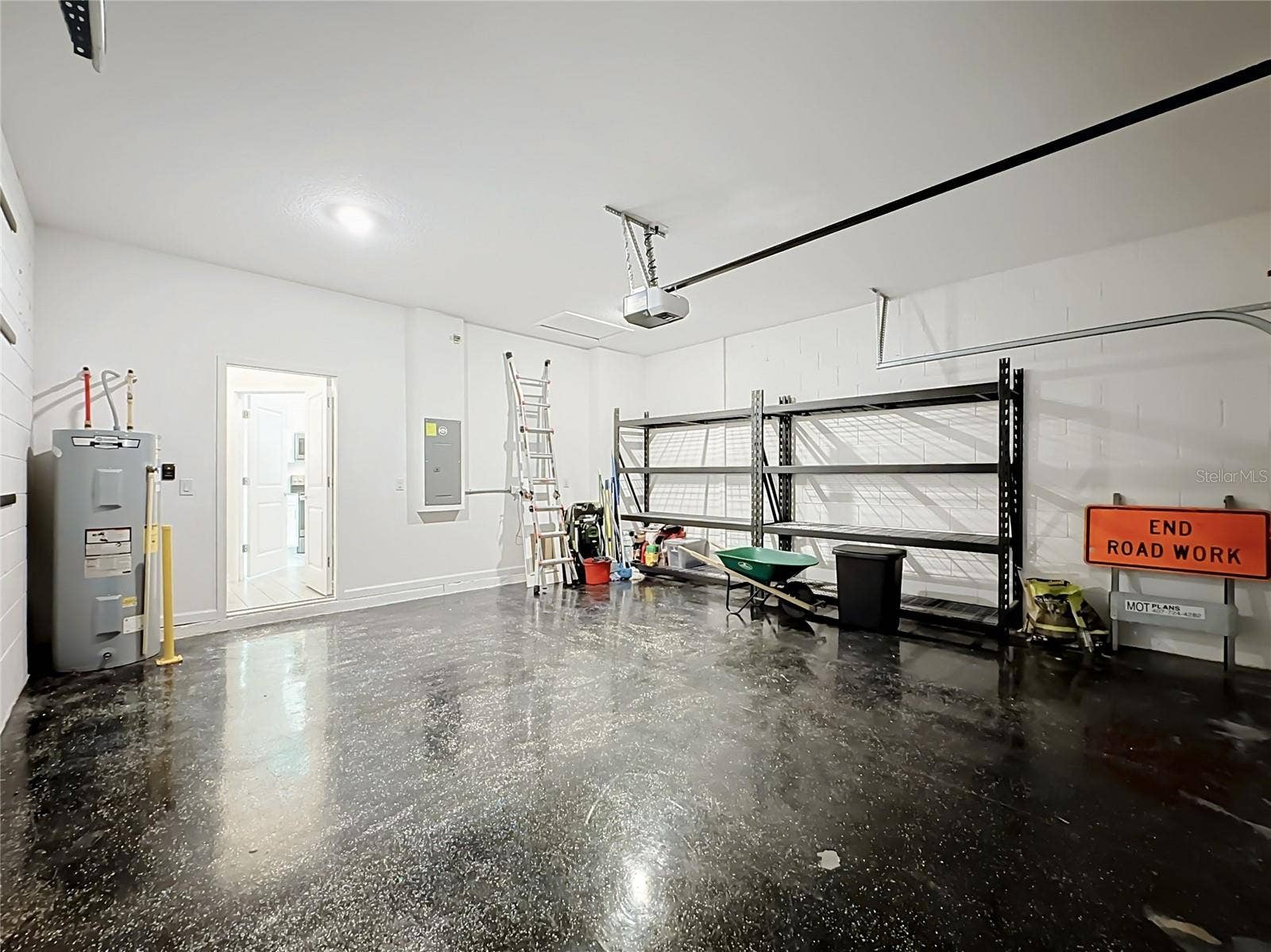 860 CARMILLION CT, Groveland, FL 34736 860 CARMILLION CT, Groveland, FL 34736