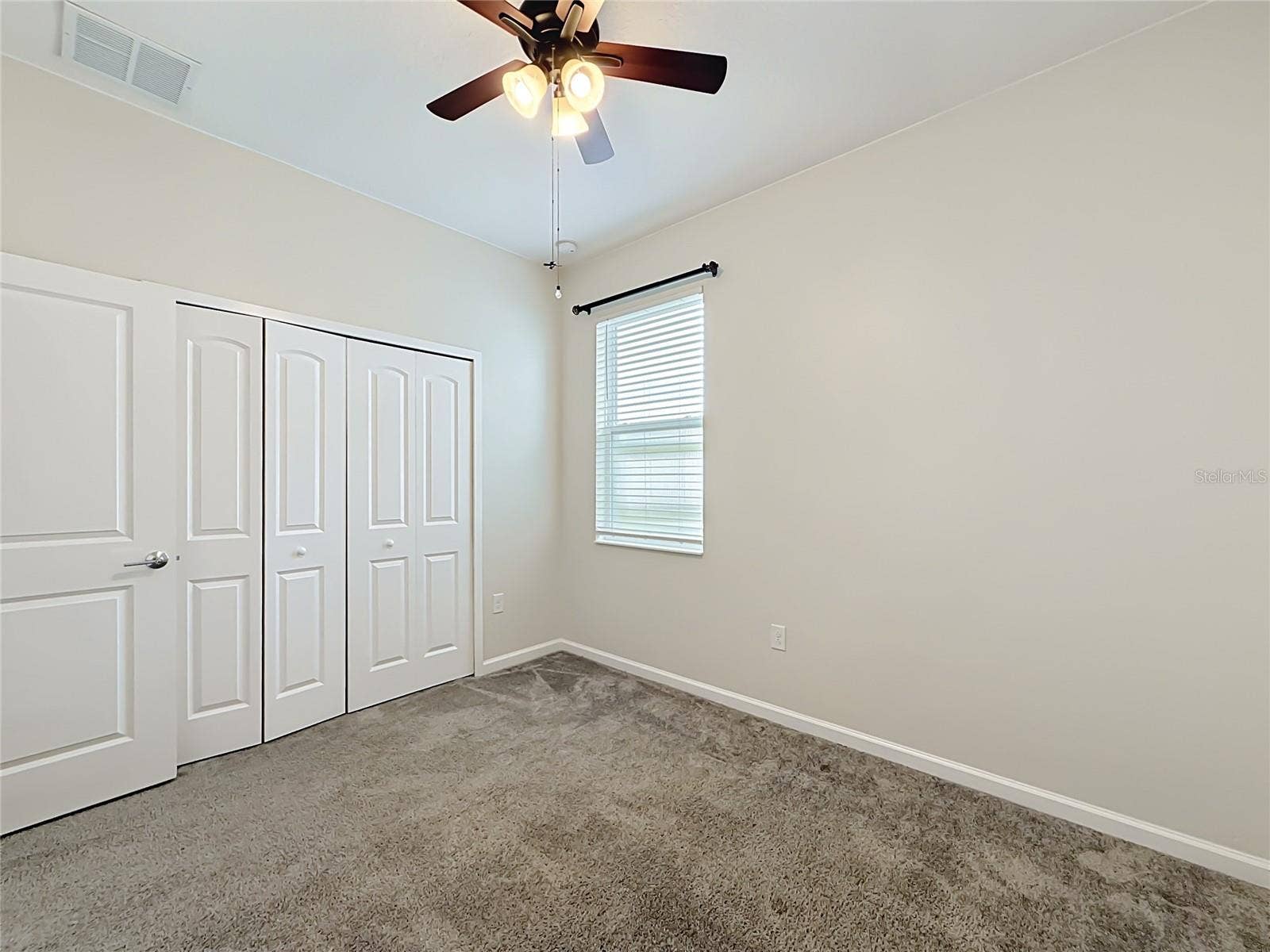 860 CARMILLION CT, Groveland, FL 34736 860 CARMILLION CT, Groveland, FL 34736