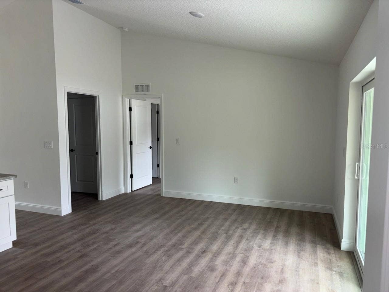 8976 N CREEK WAY, Dunnellon, FL 34434 8976 N CREEK WAY, Dunnellon, FL 34434