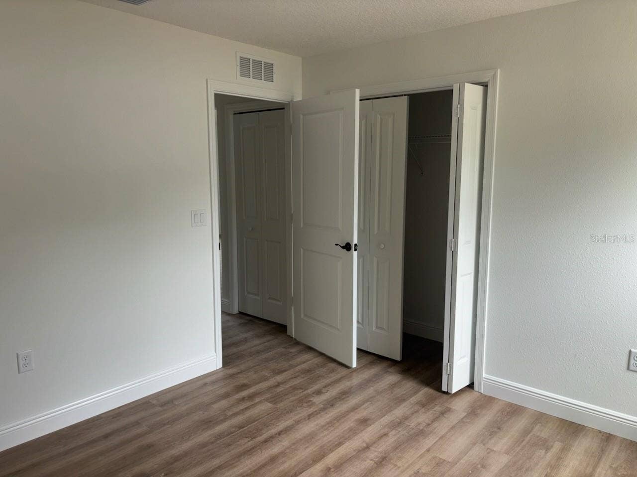 8976 N CREEK WAY, Dunnellon, FL 34434 8976 N CREEK WAY, Dunnellon, FL 34434