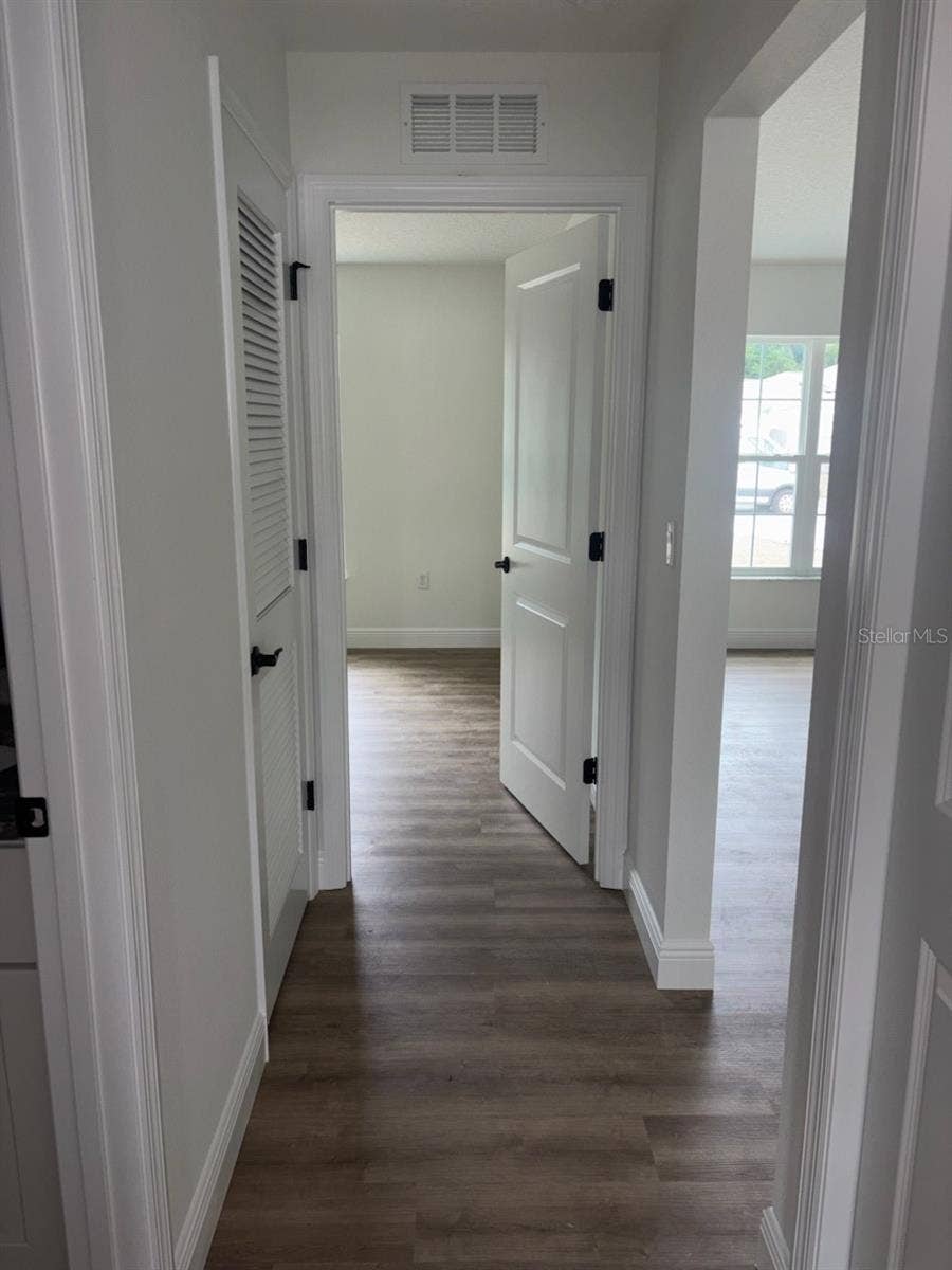 8976 N CREEK WAY, Dunnellon, FL 34434 8976 N CREEK WAY, Dunnellon, FL 34434