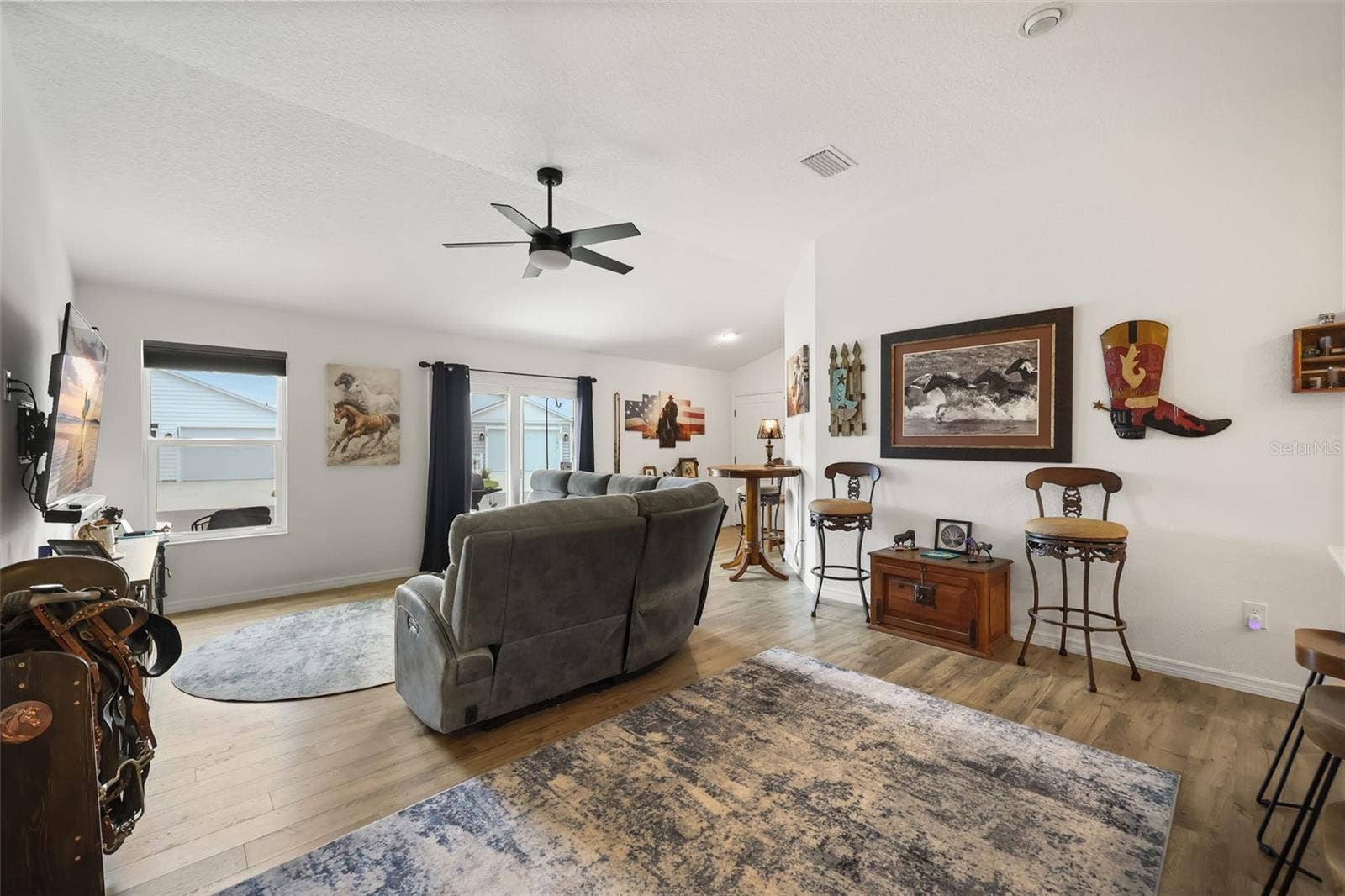 1533 LUCA LANE, The Villages, FL 34762 1533 LUCA LANE, The Villages, FL 34762