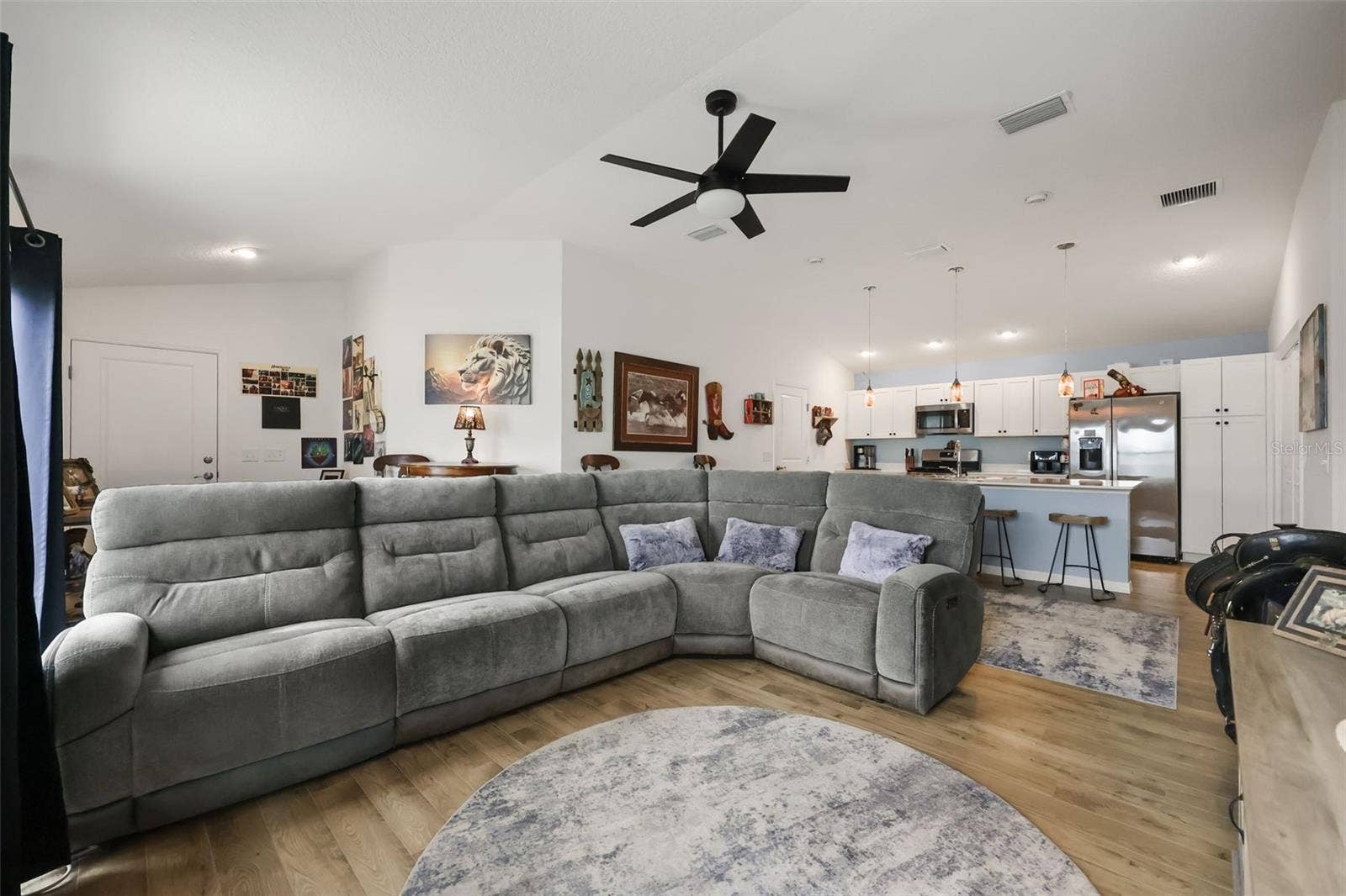 1533 LUCA LANE, The Villages, FL 34762 Couch included with home