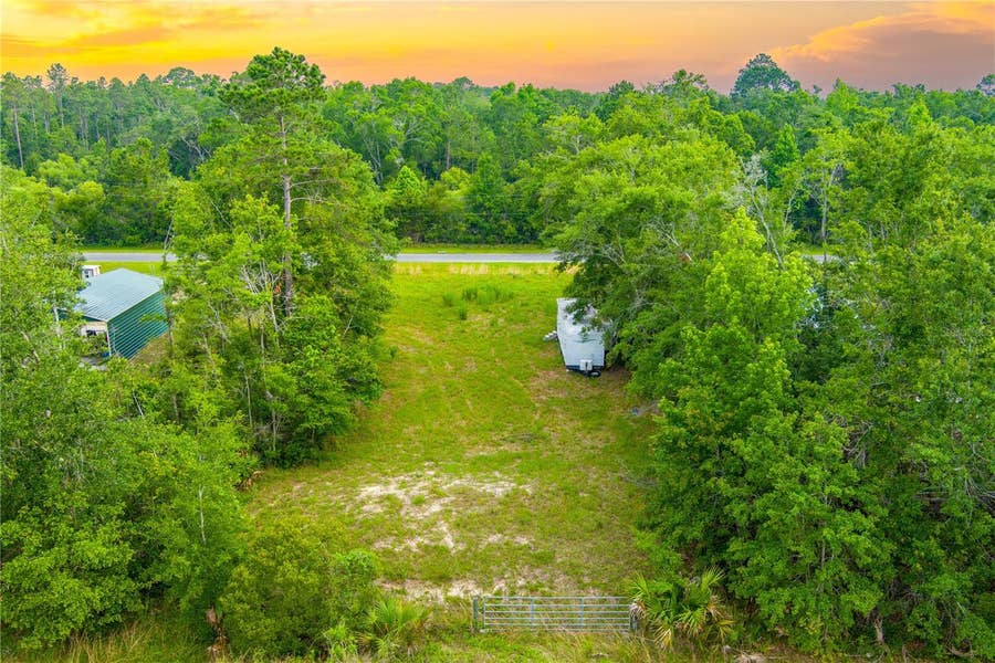 Property photo for 400 COASTAL OAK LANE NW, Steinhatchee, FL
