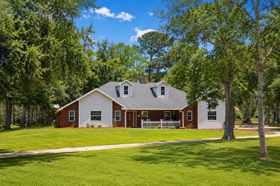 Property photo for 1827 SW SHILOH STREET, Fort White, FL