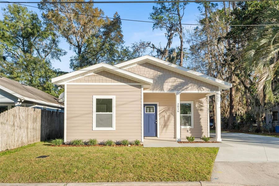 Property photo for 2016 NE 3RD AVENUE, Gainesville, FL