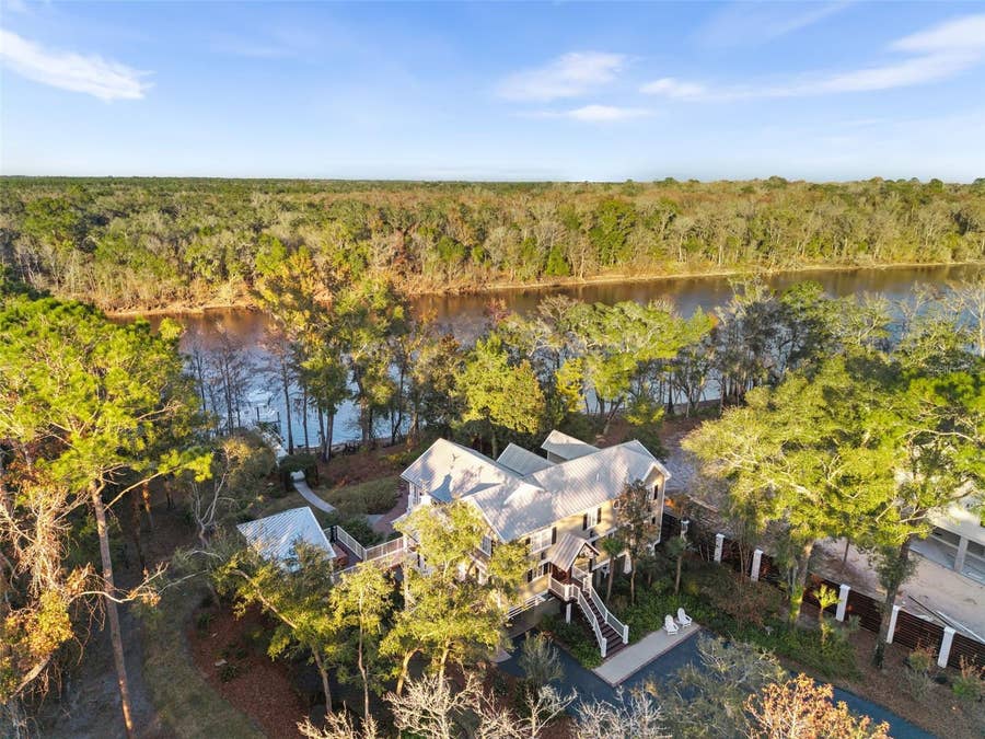 Property photo for 174 NE 972ND STREET, Branford, FL