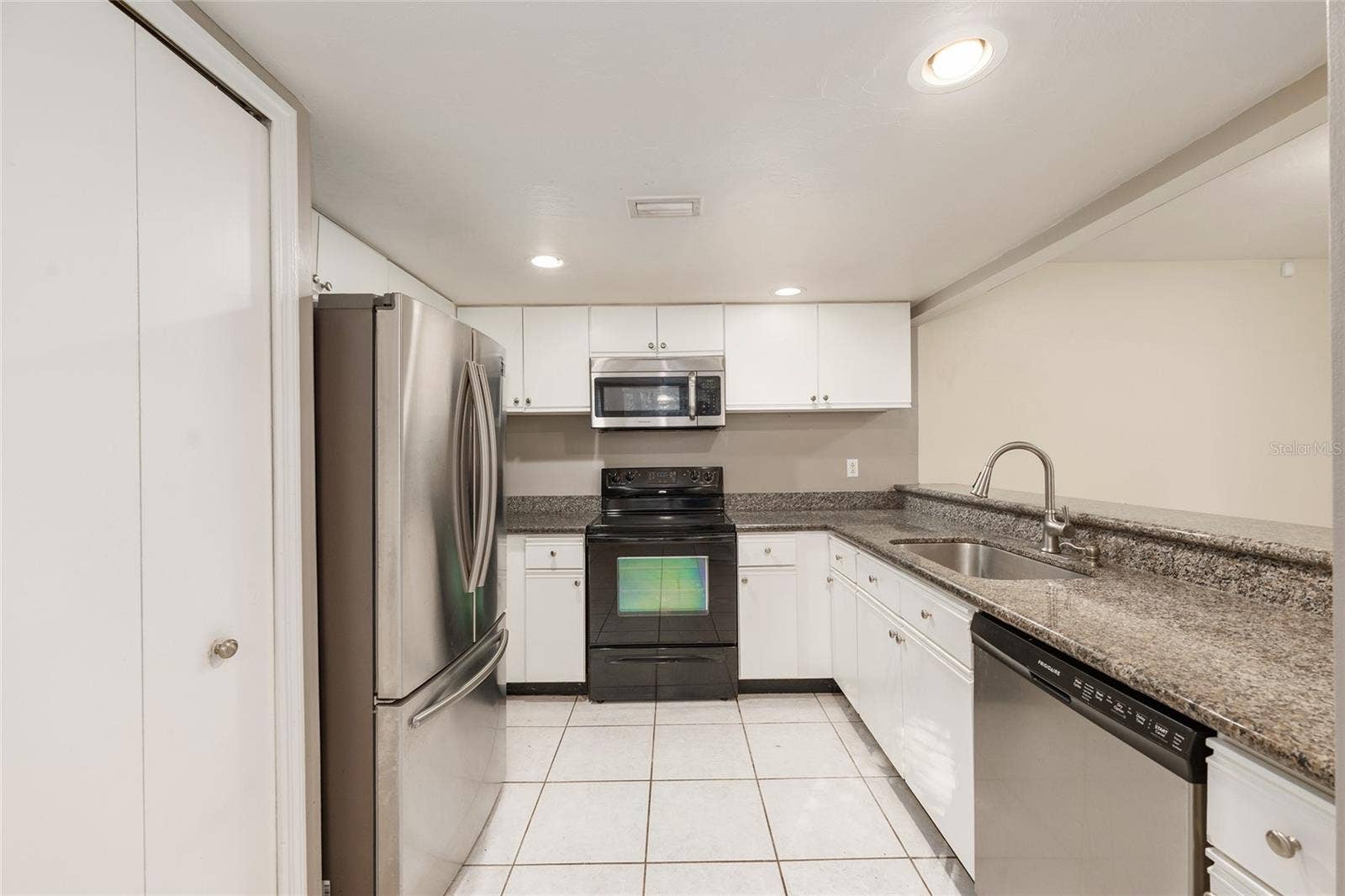 345 NW 48TH BOULEVARD, #K, Gainesville, FL 32607 345 NW 48TH BOULEVARD, #K, Gainesville, FL 32607