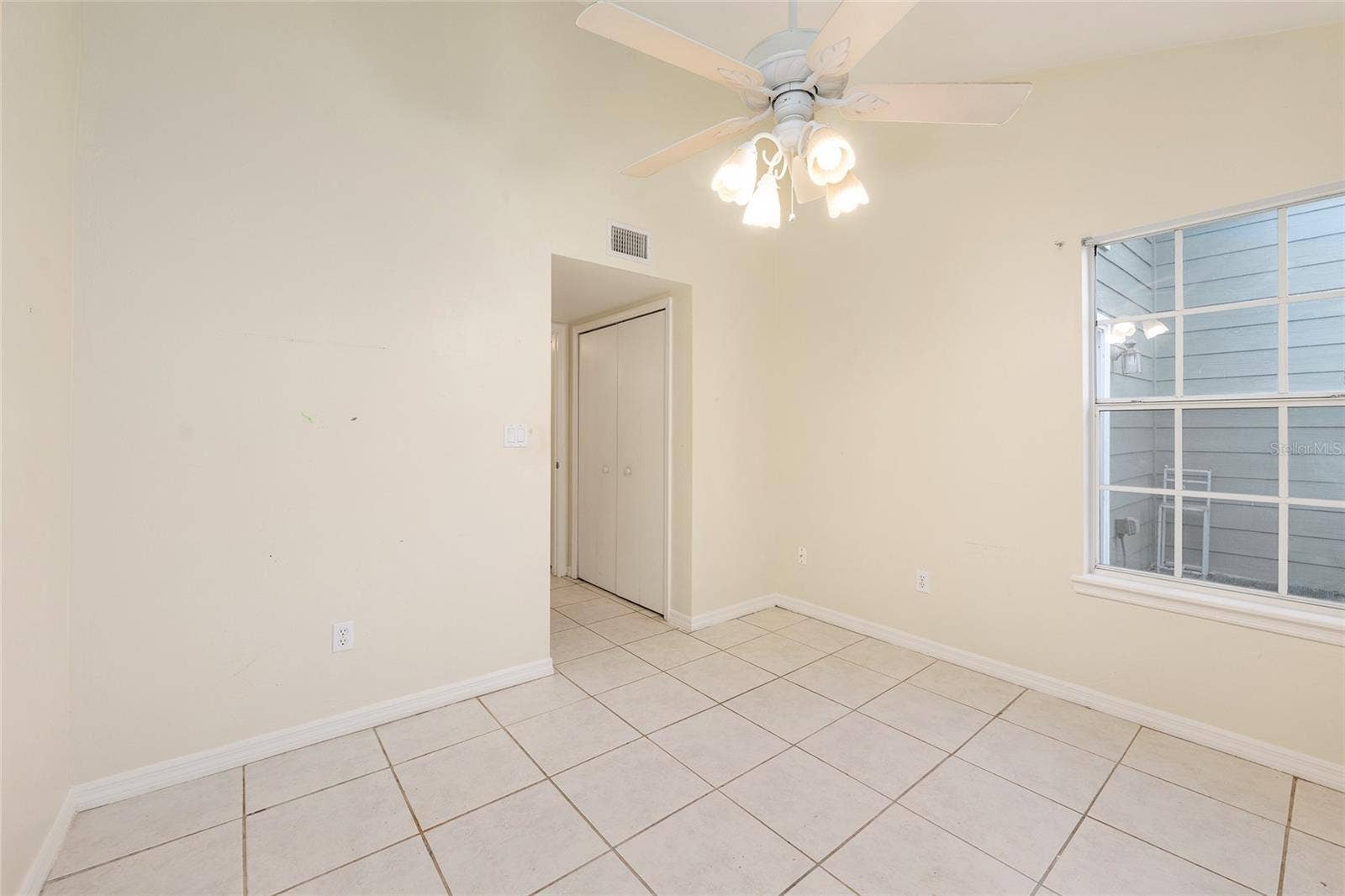 345 NW 48TH BOULEVARD, #K, Gainesville, FL 32607 345 NW 48TH BOULEVARD, #K, Gainesville, FL 32607