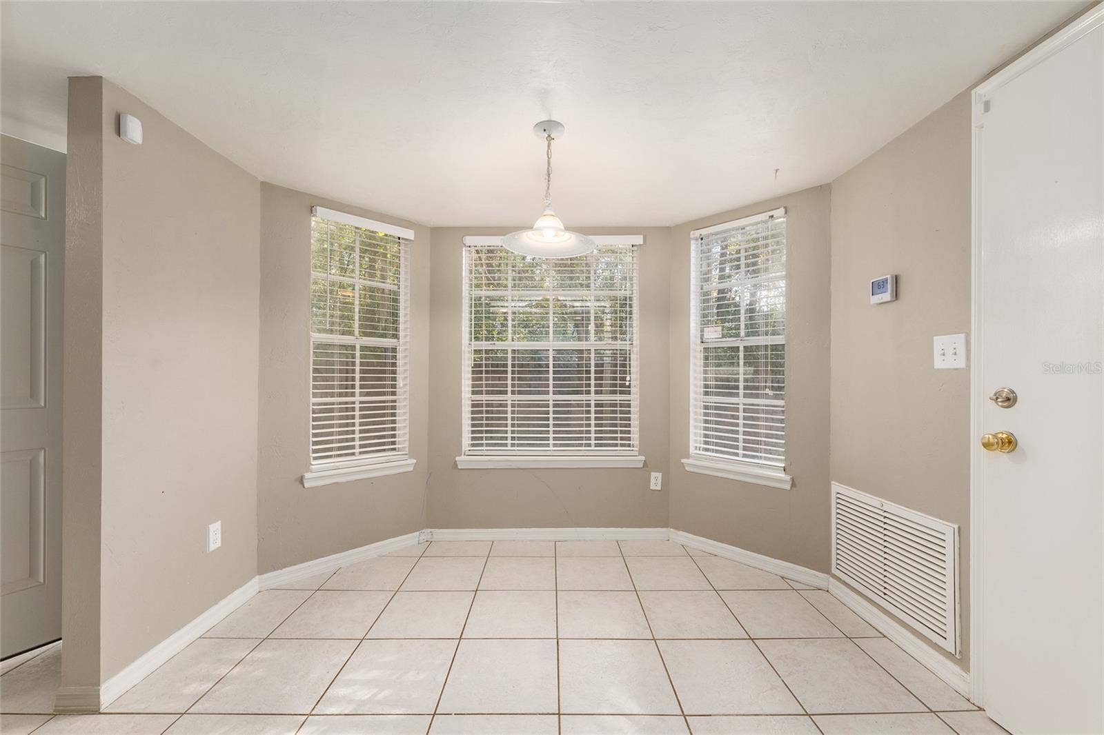 345 NW 48TH BOULEVARD, #K, Gainesville, FL 32607 345 NW 48TH BOULEVARD, #K, Gainesville, FL 32607