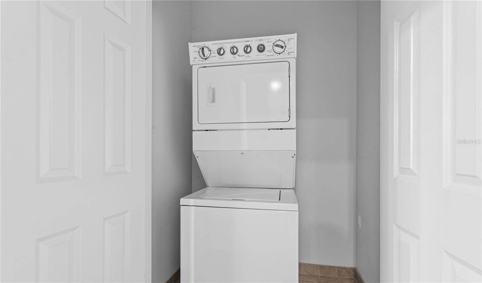 10401 NW 153RD TERRACE, Alachua, FL 32615 Upstairs Laundry