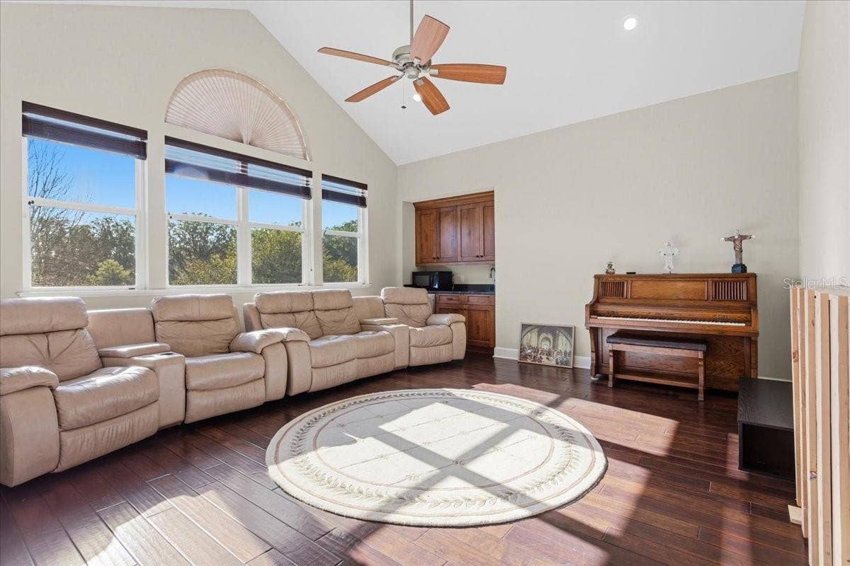 10401 NW 153RD TERRACE, Alachua, FL 32615 Great Room/Media Room with wet bar