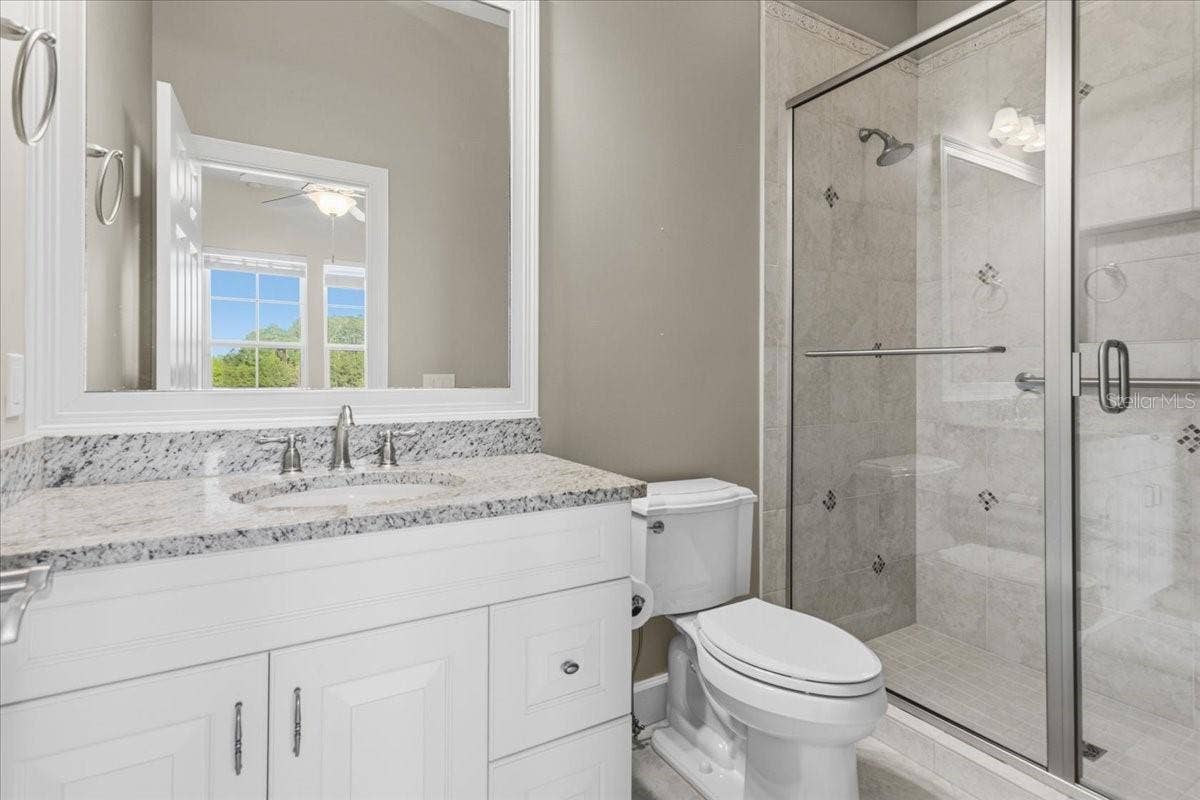 10401 NW 153RD TERRACE, Alachua, FL 32615 Bathroom #3 (upstairs)