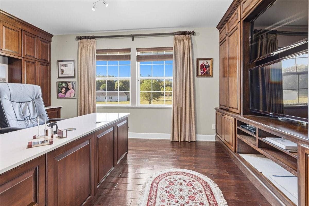 10401 NW 153RD TERRACE, Alachua, FL 32615 Office (second floor)
