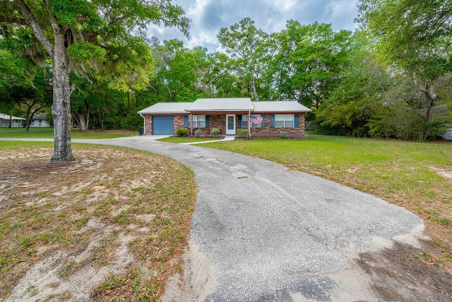 Property photo for 102 SWANS NEST CIRCLE, Melrose, FL