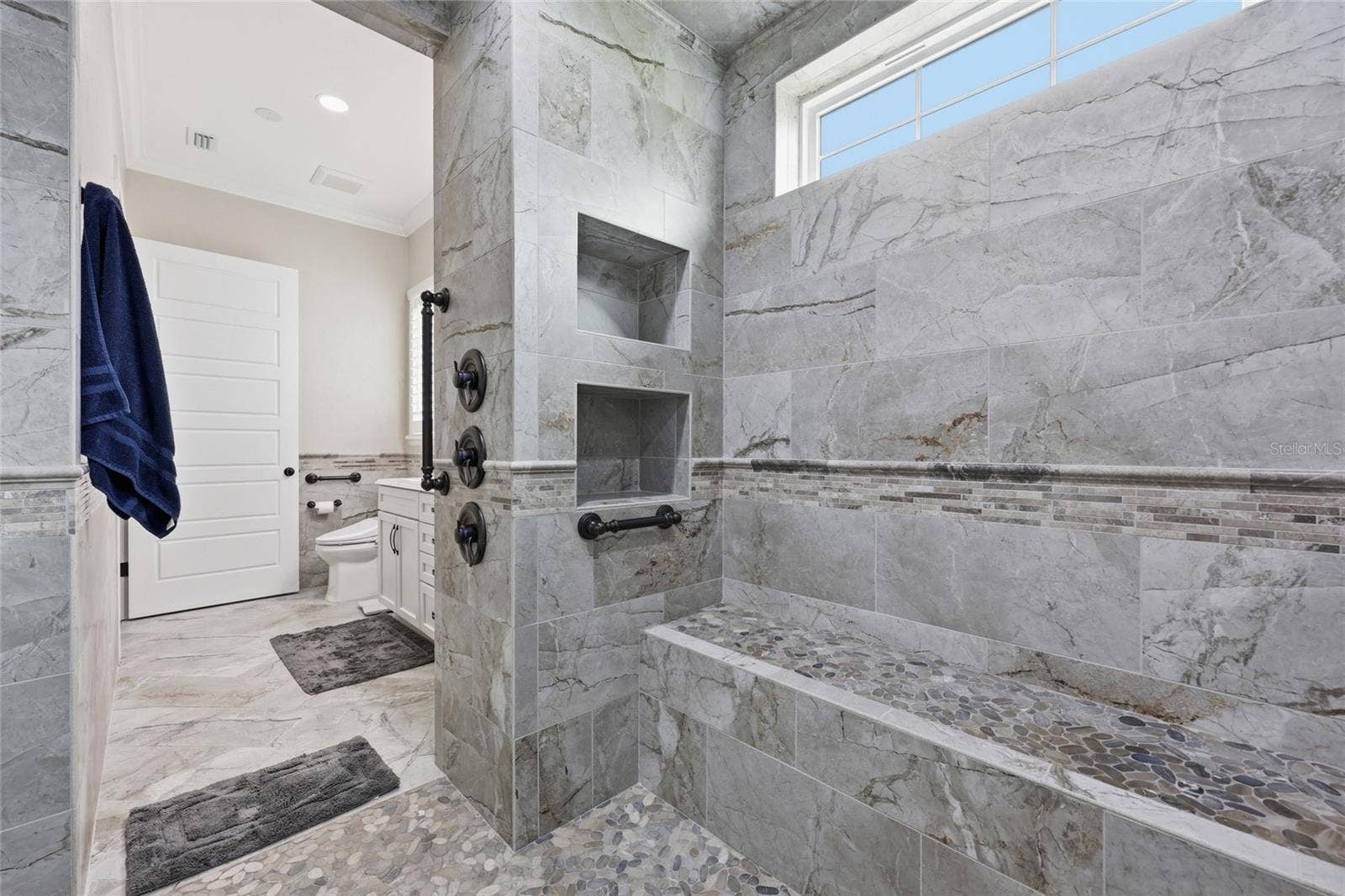 11131 NE 35TH STREET, Bronson, FL 32621 MIL Master Bath