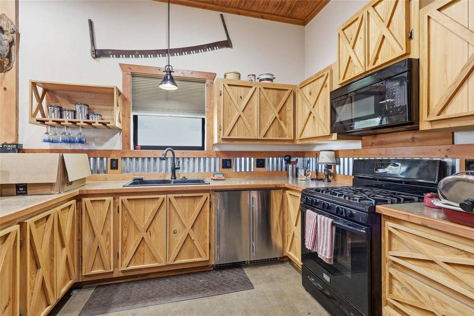 11131 NE 35TH STREET, Bronson, FL 32621 Barn Apartment