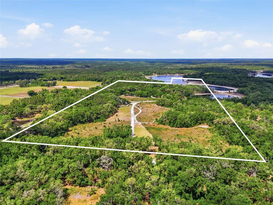 Property photo for 401 SE FALCON ROAD, Branford, FL