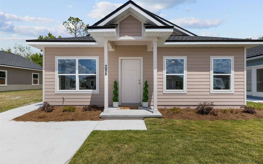 Property photo for 206 MESA STREET NW, Live Oak, FL