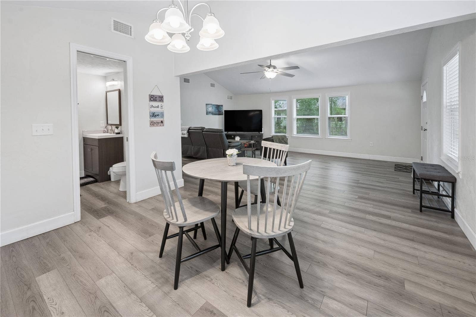 16619 NW STATE ROAD 45, High Springs, FL 32643 16619 NW STATE ROAD 45, High Springs, FL 32643
