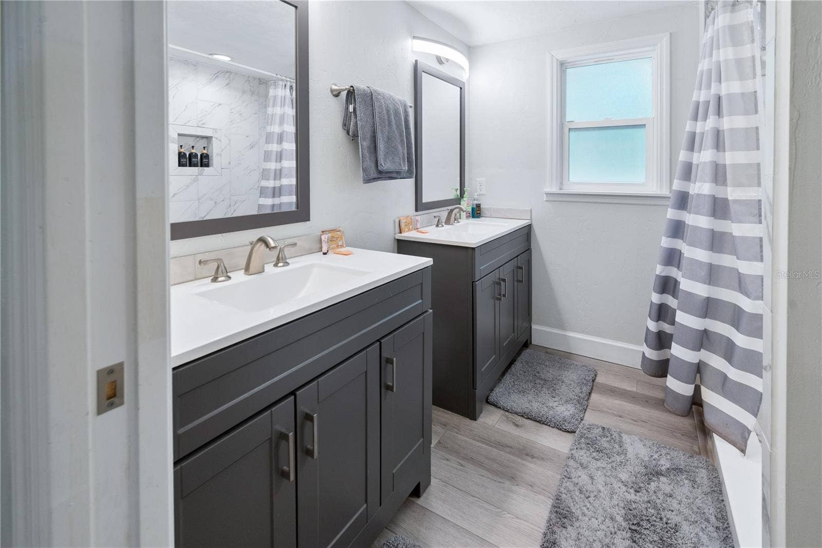 16619 NW STATE ROAD 45, High Springs, FL 32643 Master bathroom