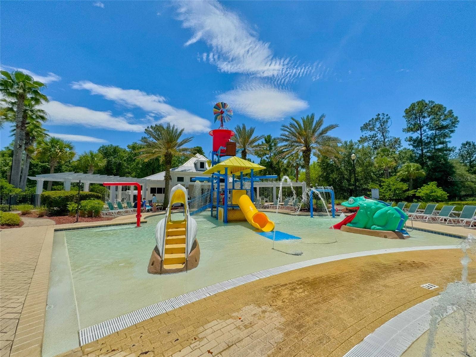 585 RUNNING WOODS STREET, Orange Park, FL 32065 amenity kids pool
