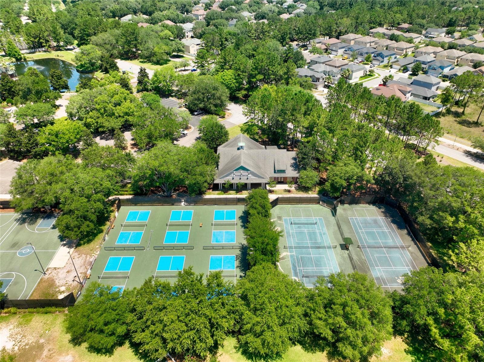585 RUNNING WOODS STREET, Orange Park, FL 32065 sports courts
