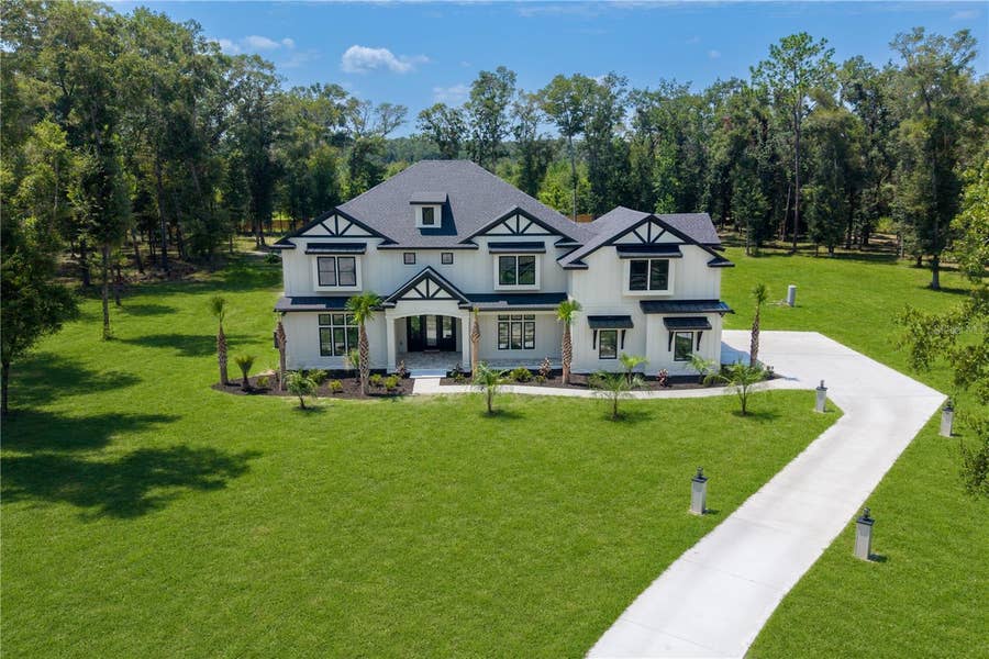 Property photo for 285 SW HERMITAGE GLEN, High Springs, FL
