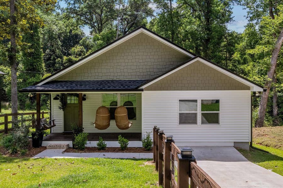 Property photo for 618 N STEWART STREET, Quincy, FL