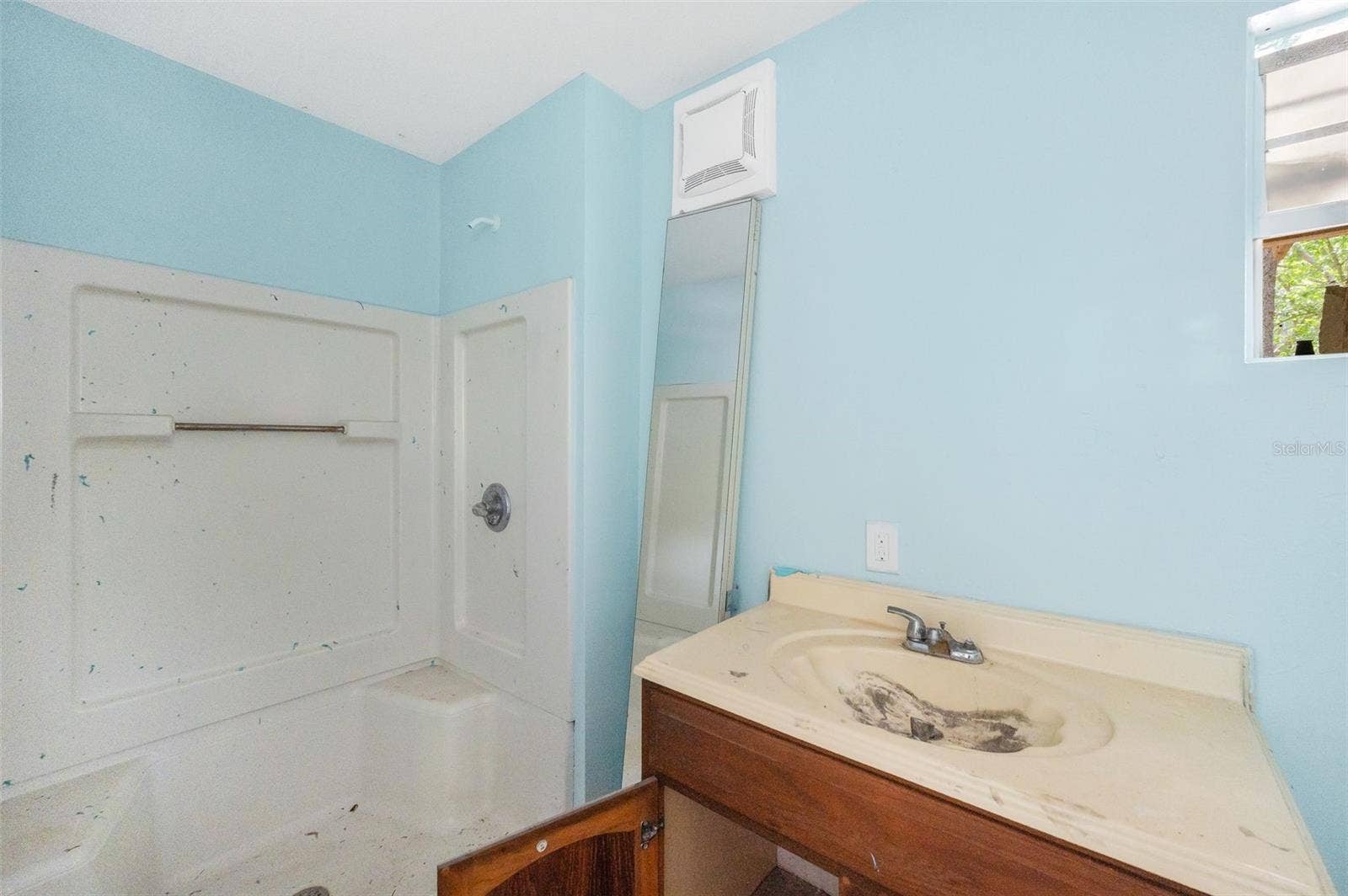 16422 NE 10TH STREET, Gainesville, FL 32609 16422 NE 10TH STREET, Gainesville, FL 32609