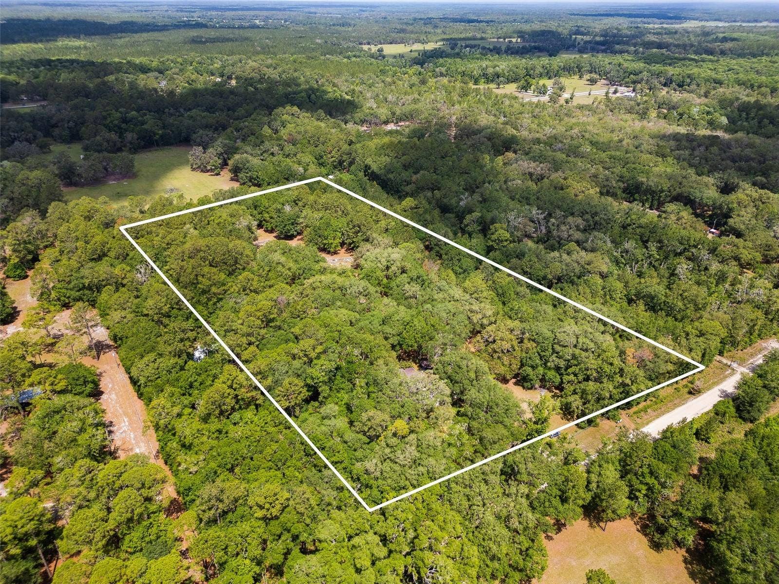 16422 NE 10TH STREET, Gainesville, FL 32609 16422 NE 10TH STREET, Gainesville, FL 32609