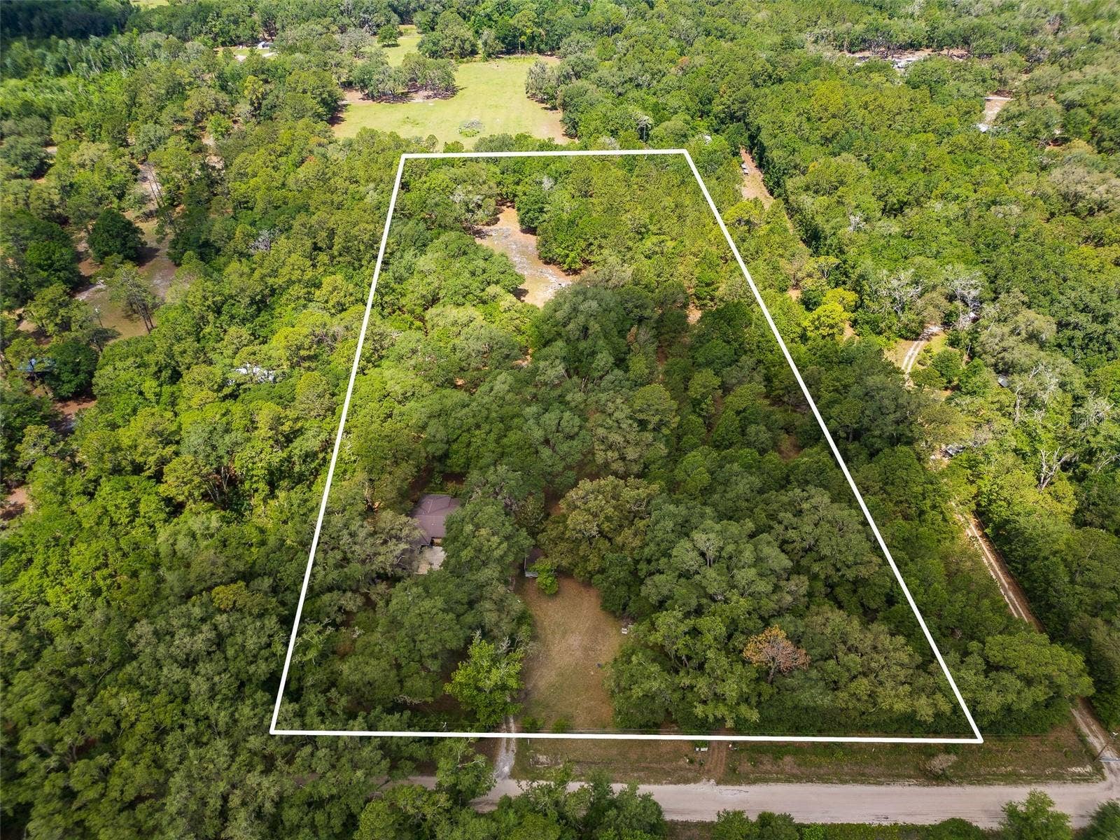 16422 NE 10TH STREET, Gainesville, FL 32609 16422 NE 10TH STREET, Gainesville, FL 32609