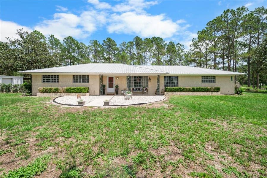 Property photo for 7422 S COUNTY ROAD 231, Lake Butler, FL