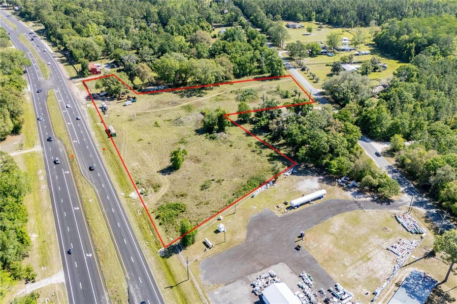 Property photo for 9627 US HIGHWAY 301 HIGHWAY N, Hampton, FL
