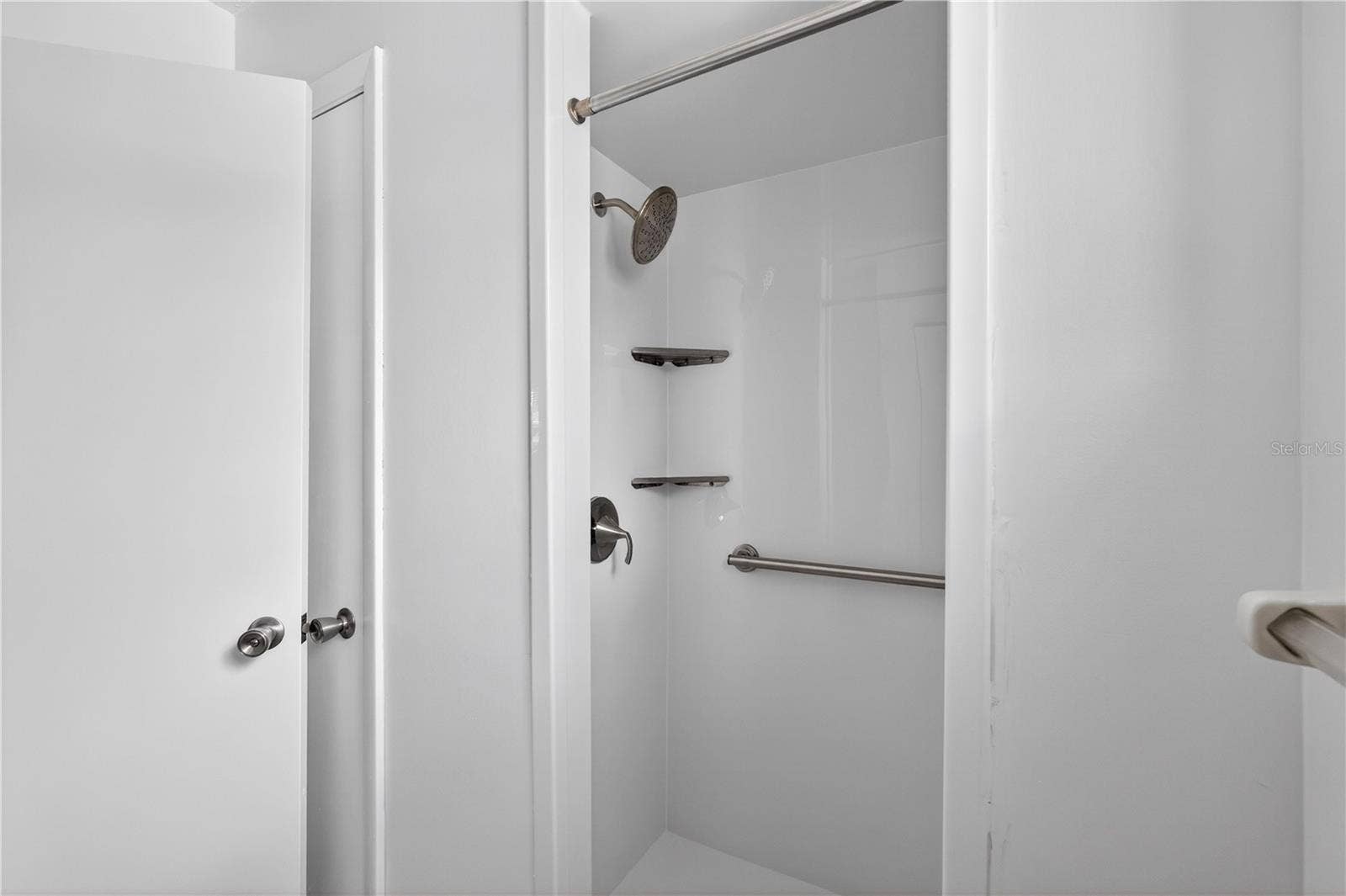 8972 SW 103RD LANE, Ocala, FL 34481 Primary Bathroom