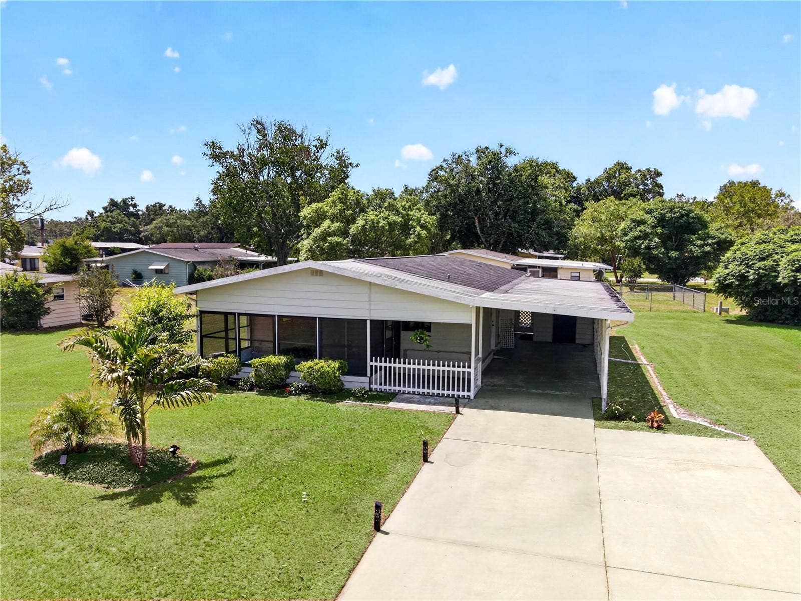 8972 SW 103RD LANE, Ocala, FL 34481 8972 SW 103RD LANE, Ocala, FL 34481