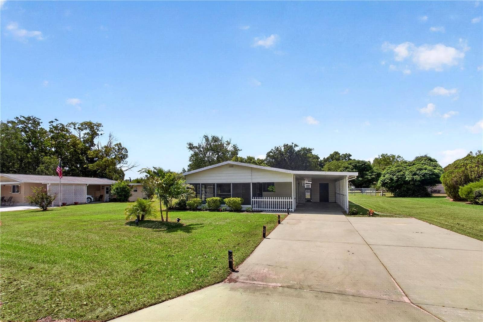 8972 SW 103RD LANE, Ocala, FL 34481 8972 SW 103RD LANE, Ocala, FL 34481