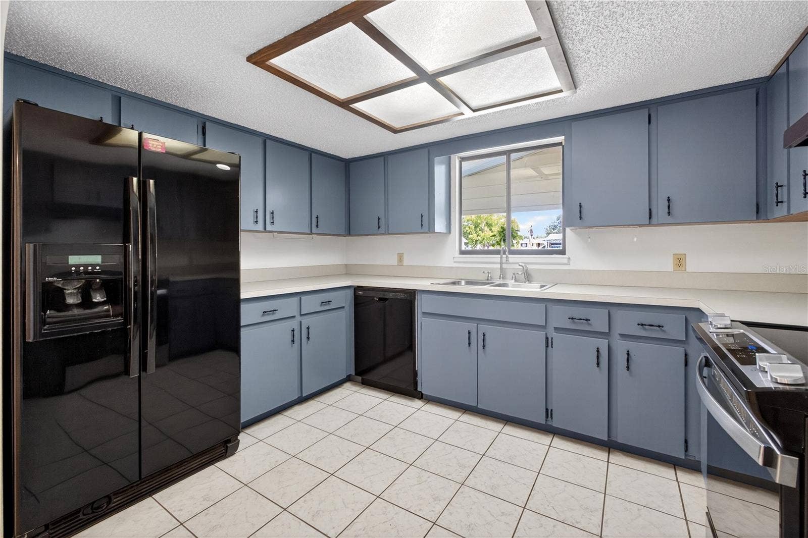 8972 SW 103RD LANE, Ocala, FL 34481 Kitchen