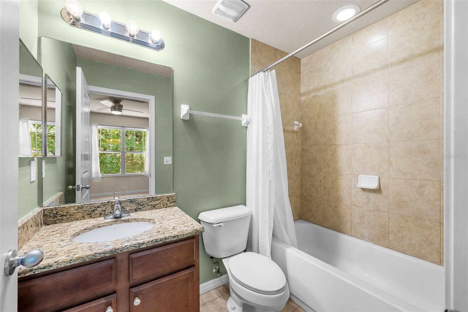 4605 SW 48TH DRIVE, #155, Gainesville, FL 32608 4605 SW 48TH DRIVE, #155, Gainesville, FL 32608