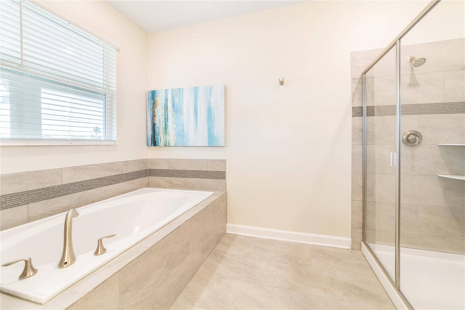 8888 CABOT CLIFFS DRIVE, Davenport, FL 33896 8888 CABOT CLIFFS DRIVE, Davenport, FL 33896