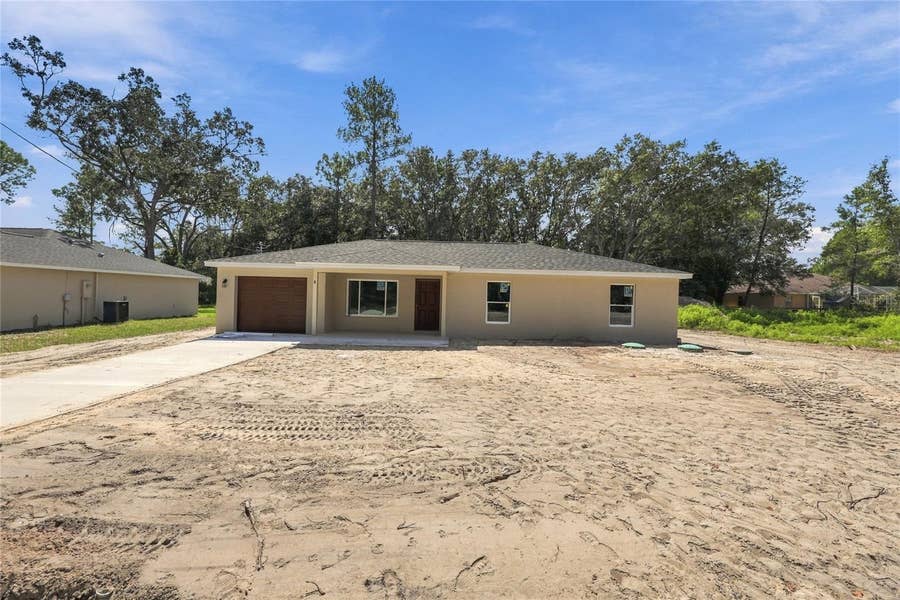 Property photo for 8 SEQUOIA DRIVE COURSE, Ocklawaha, FL
