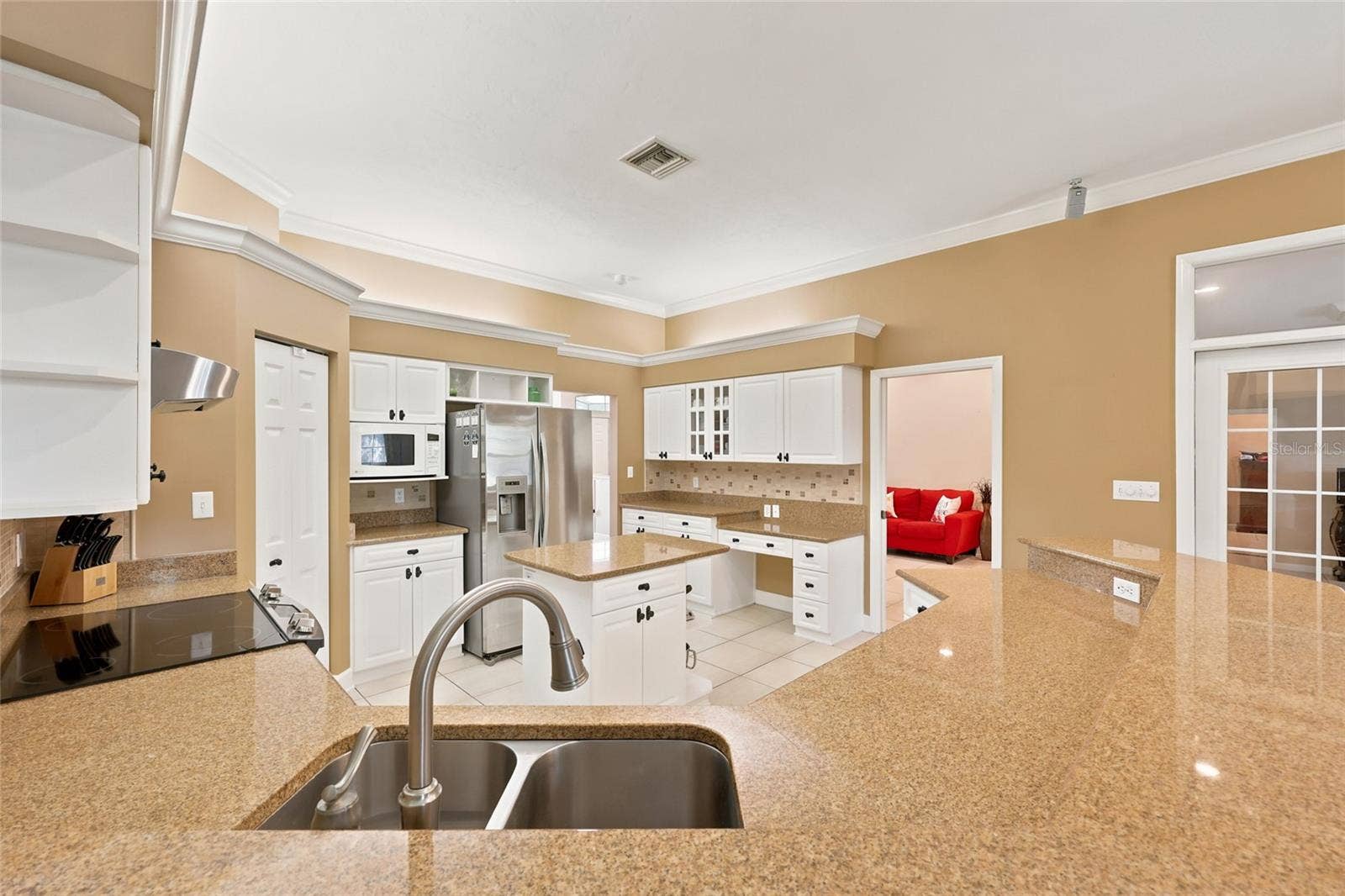 2015 NW 89TH DRIVE, Gainesville, FL 32606 2015 NW 89TH DRIVE, Gainesville, FL 32606