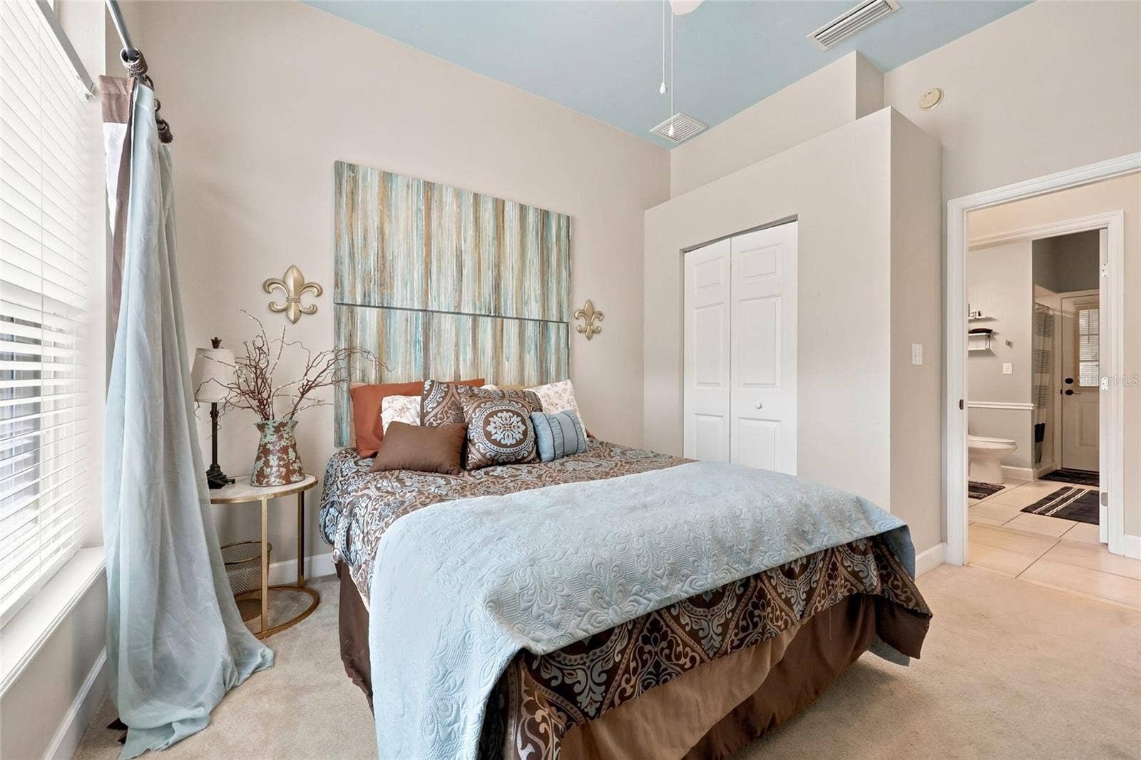 2015 NW 89TH DRIVE, Gainesville, FL 32606 2015 NW 89TH DRIVE, Gainesville, FL 32606