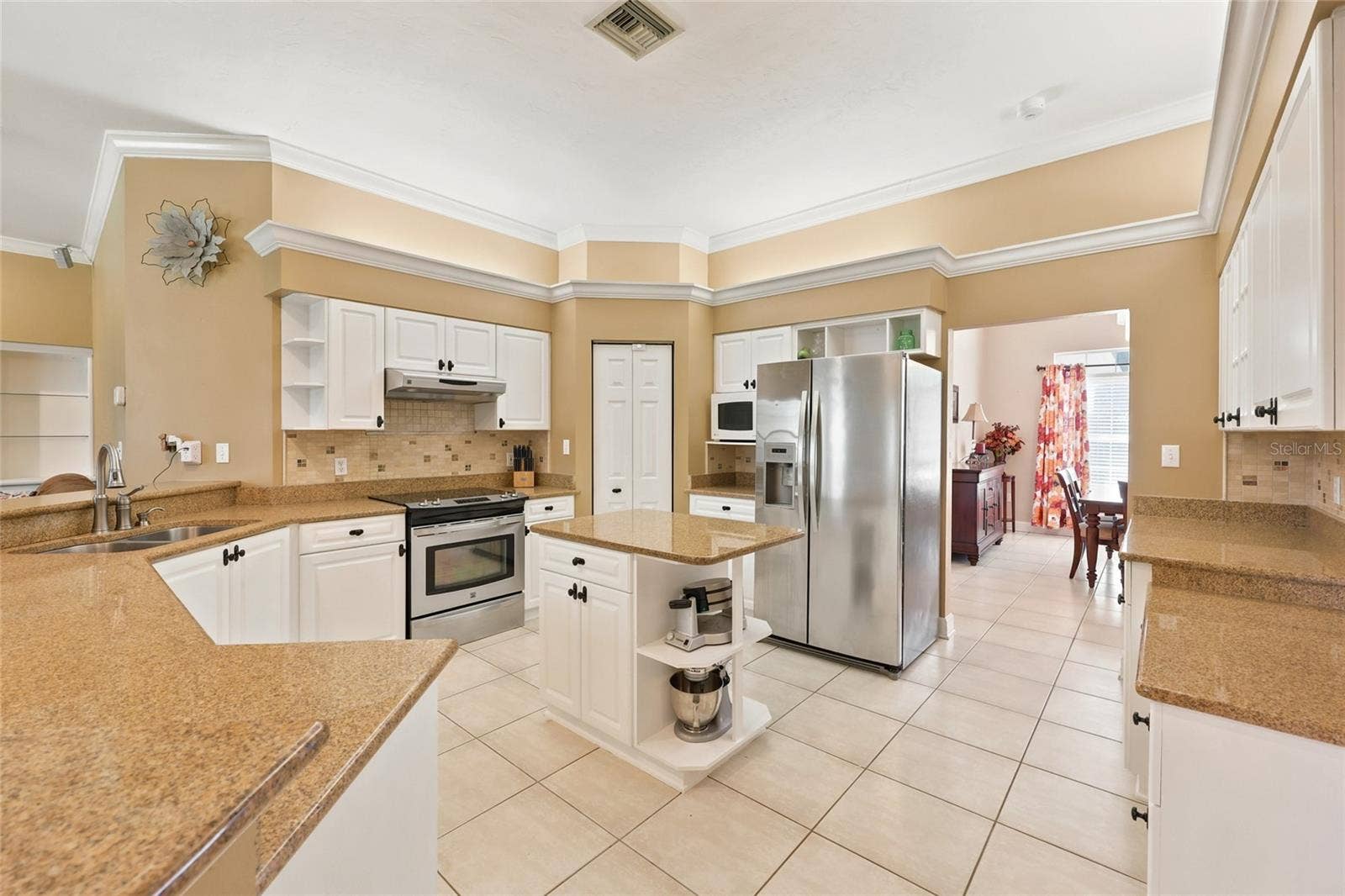 2015 NW 89TH DRIVE, Gainesville, FL 32606 2015 NW 89TH DRIVE, Gainesville, FL 32606