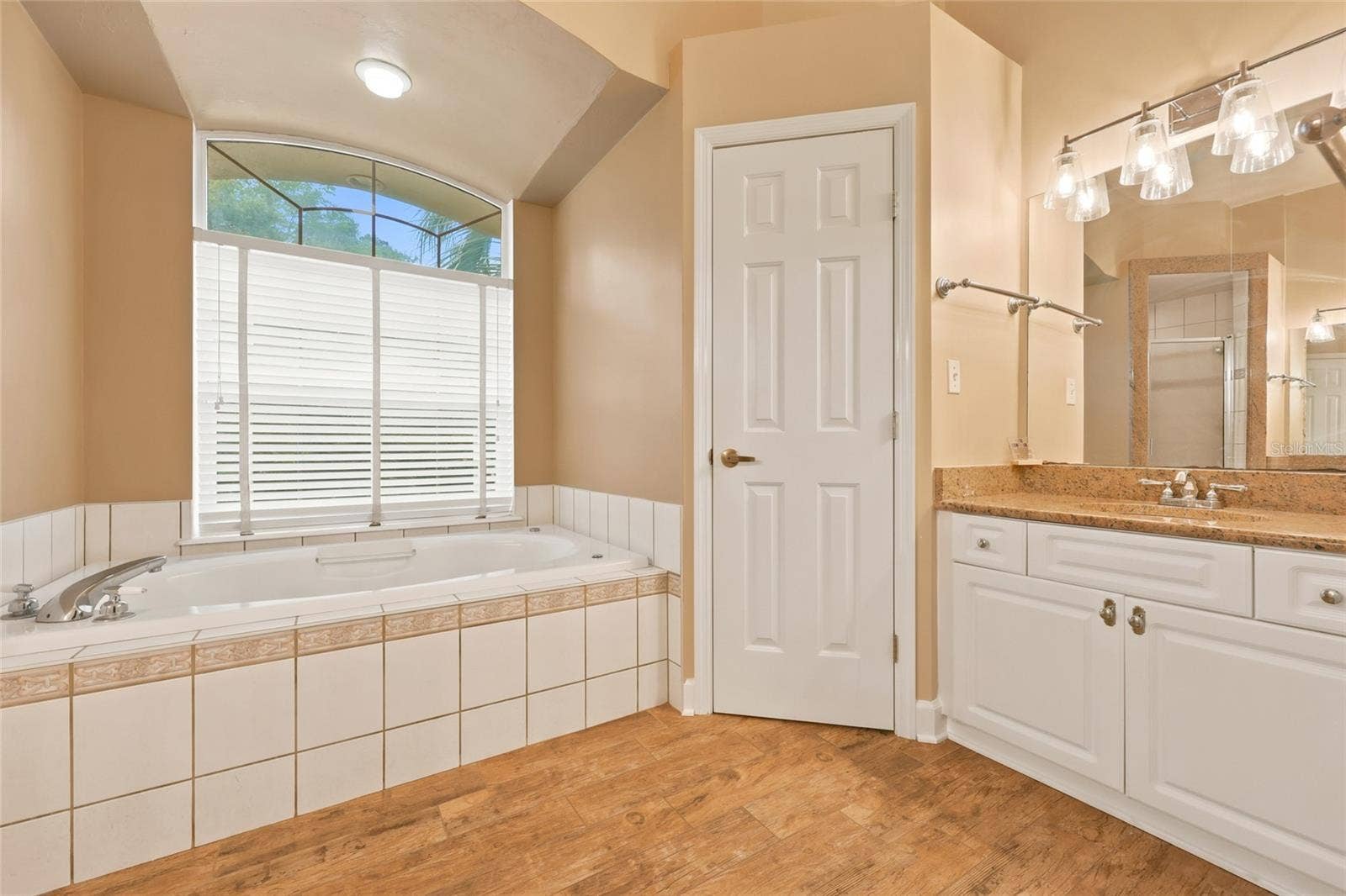 2015 NW 89TH DRIVE, Gainesville, FL 32606 2015 NW 89TH DRIVE, Gainesville, FL 32606
