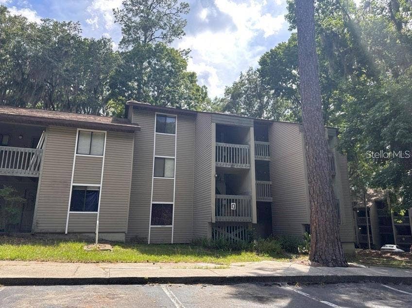 Property photo for 109 SE 16TH AVENUE, #Q101, Gainesville, FL